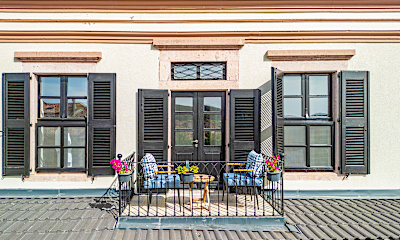 Penthouse Deniz Manzaralı ve Balkonlu Üst Kat